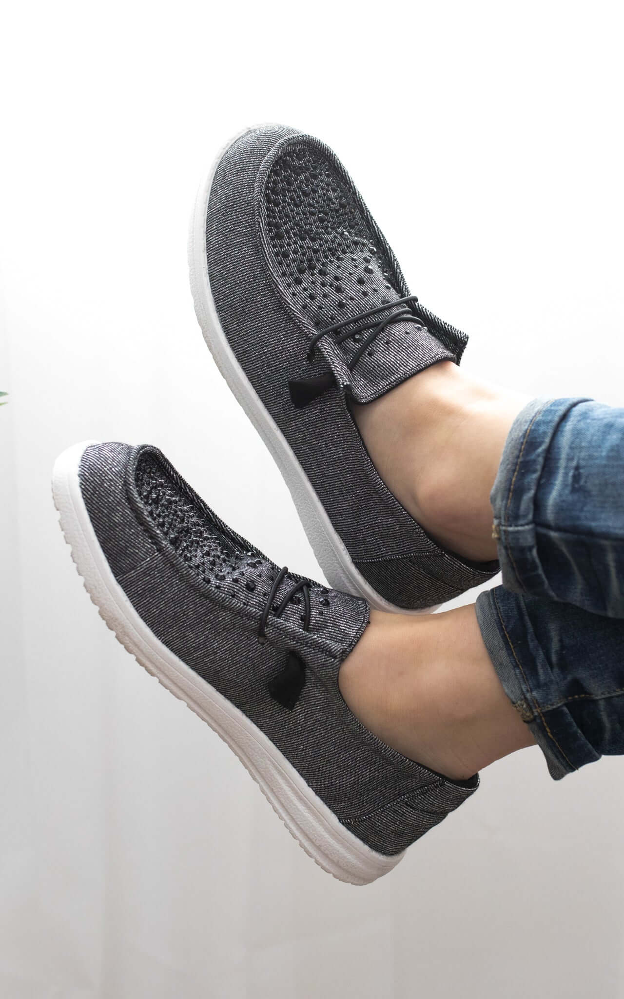 Maco Water Drop Sneaker