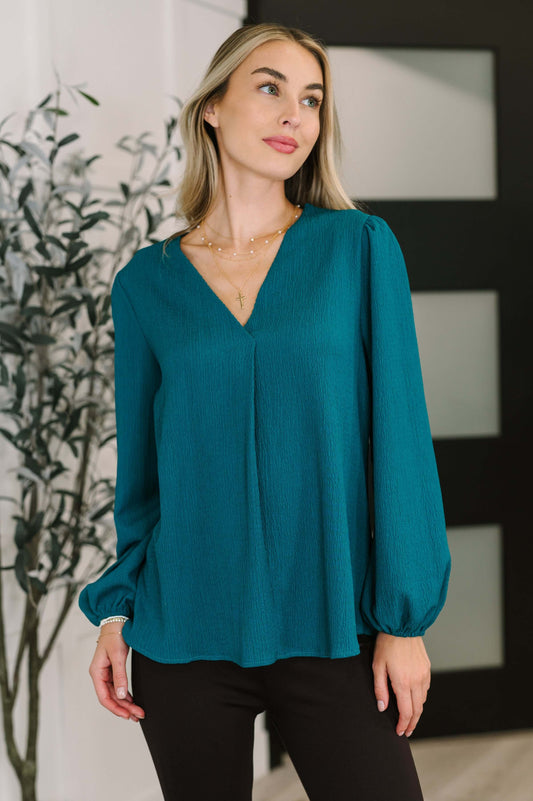 Desk to Dinner V-Neck Balloon Sleeve Blouse