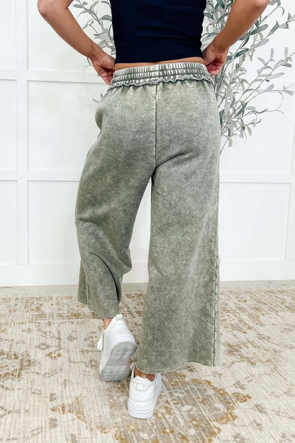 In or Out Wide Leg Cropped Pants Lt Olive