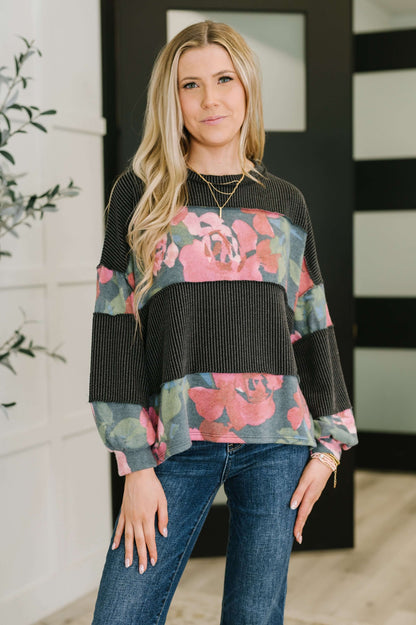 In the Spotlight Contrast Pullover