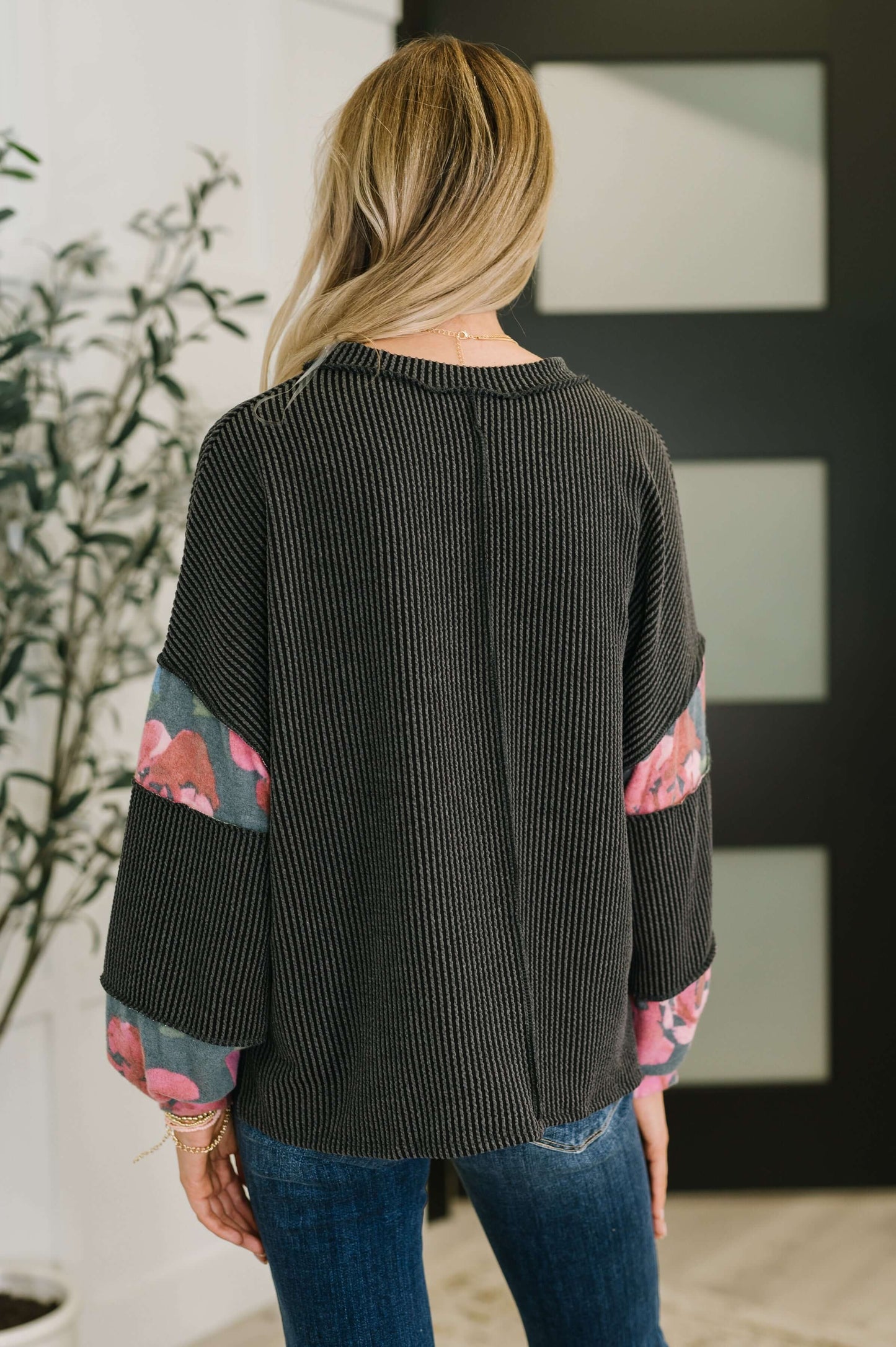 In the Spotlight Contrast Pullover