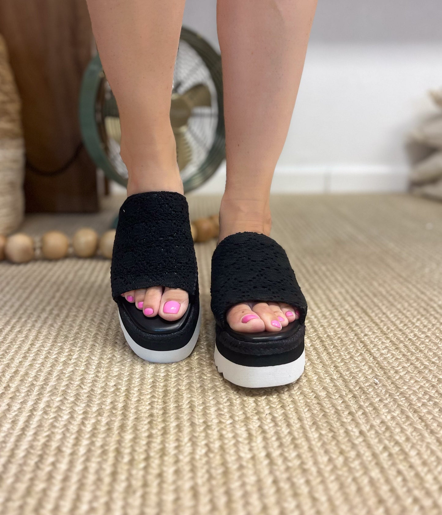 Ophelia Wedges in Black